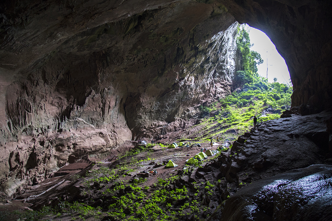 Quảng Bình mở tour thám hiểm đến hang lớn thứ tư thế giới